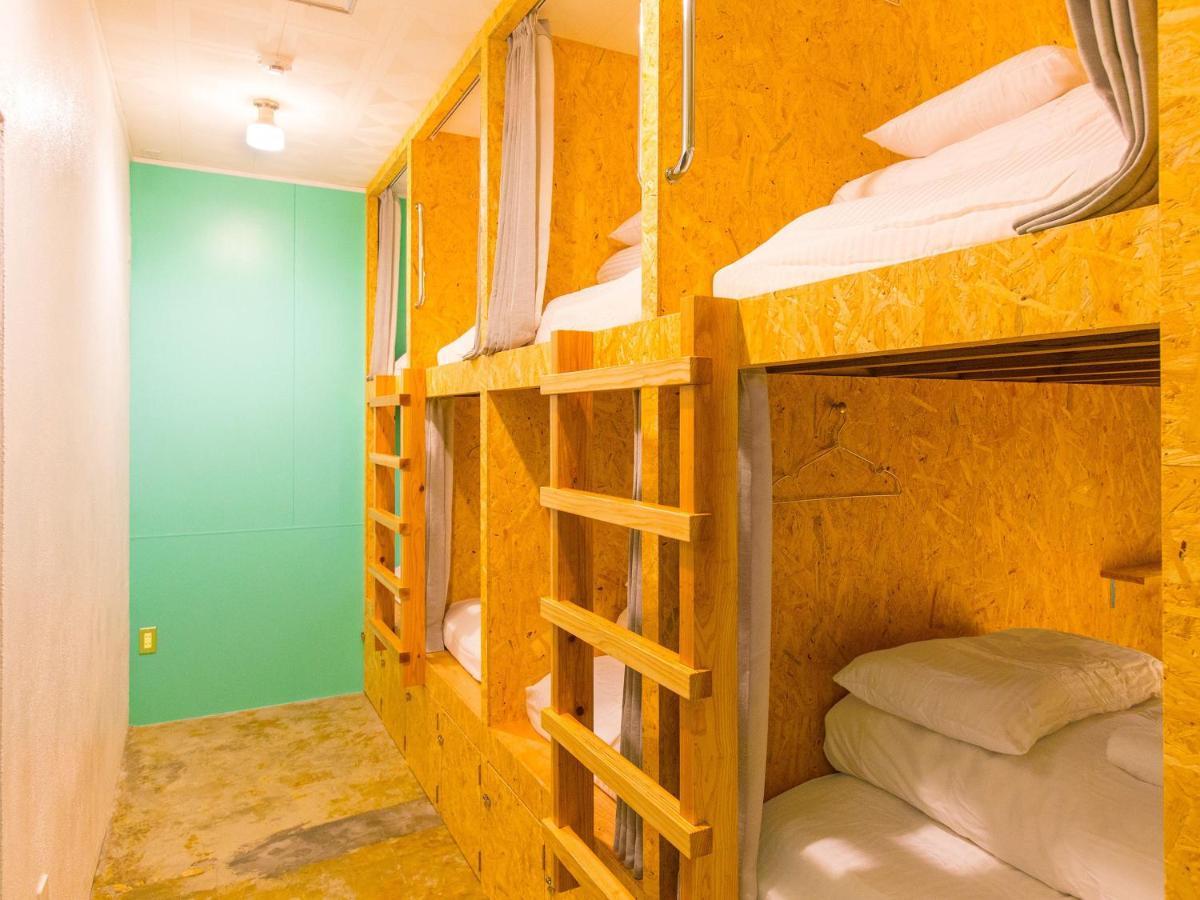 Seawall Hostel Chatan Exterior photo